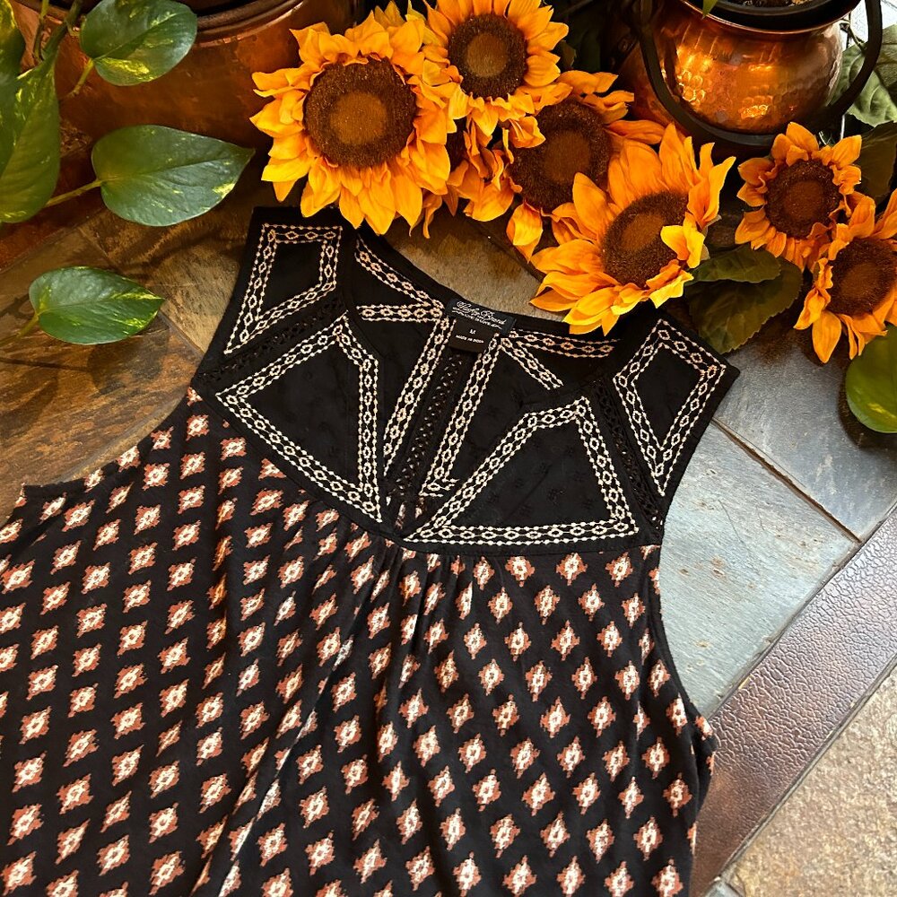 Lucky Brand Embroidered BoHo top (NEW)